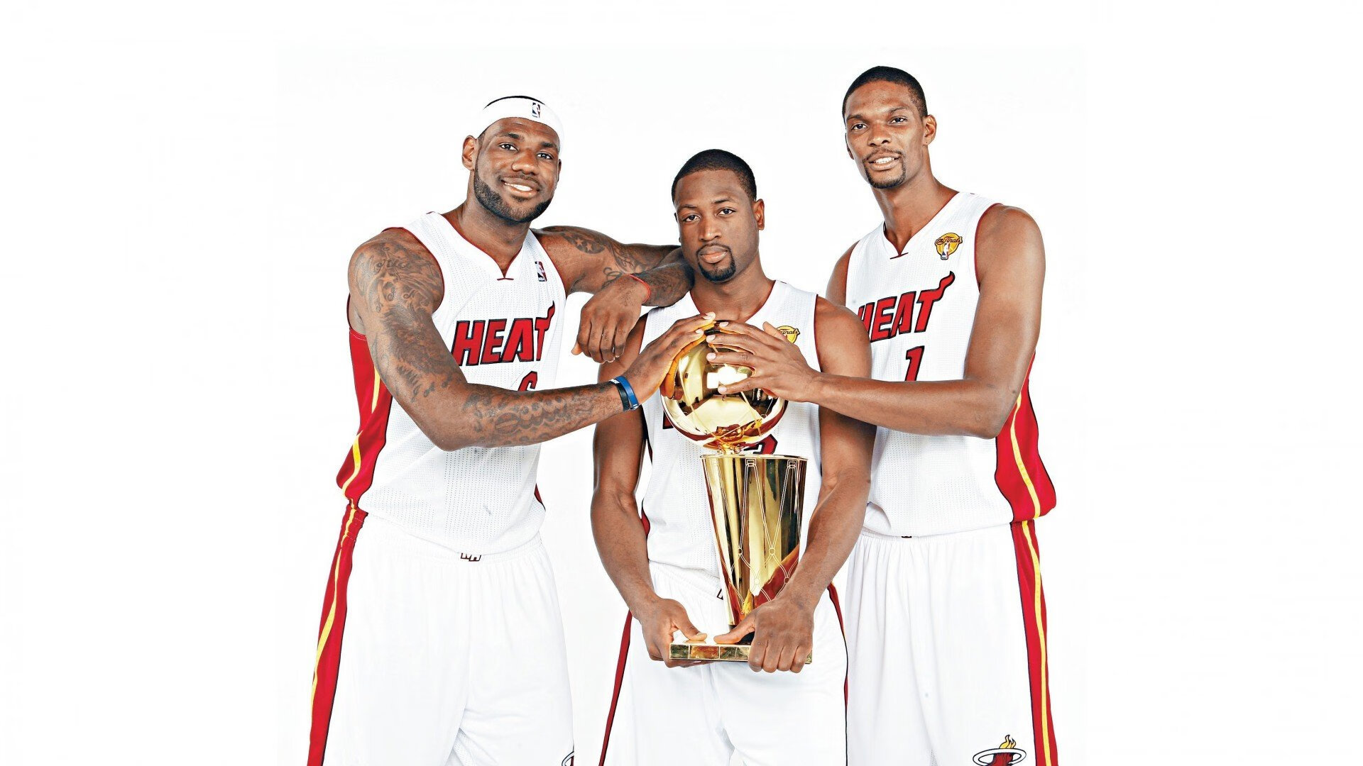 德国男子100米选手在预赛中表现出色，晋级半决赛，德国女子100米运动员luckenkemper